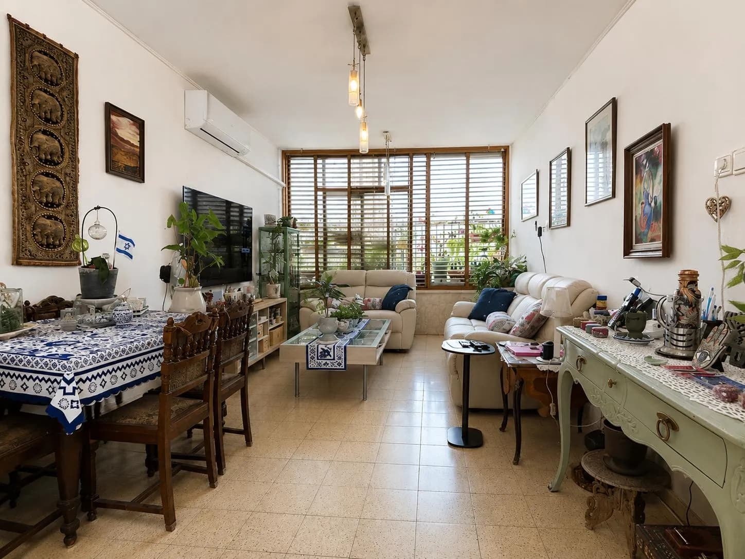 חנה סנש 29 קרית מוצקין למכירה