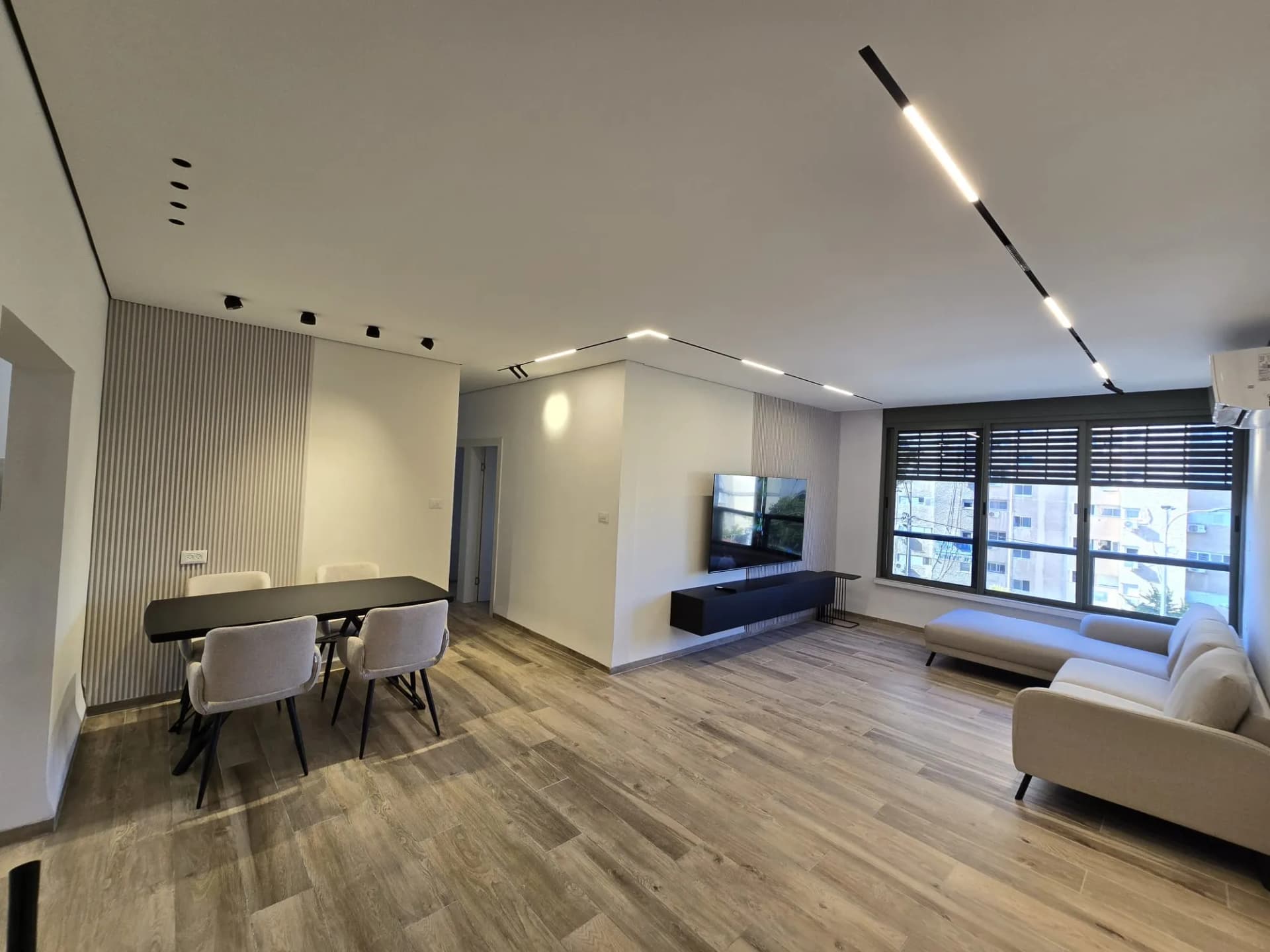 ורד 18 קרית מוצקין למכירה